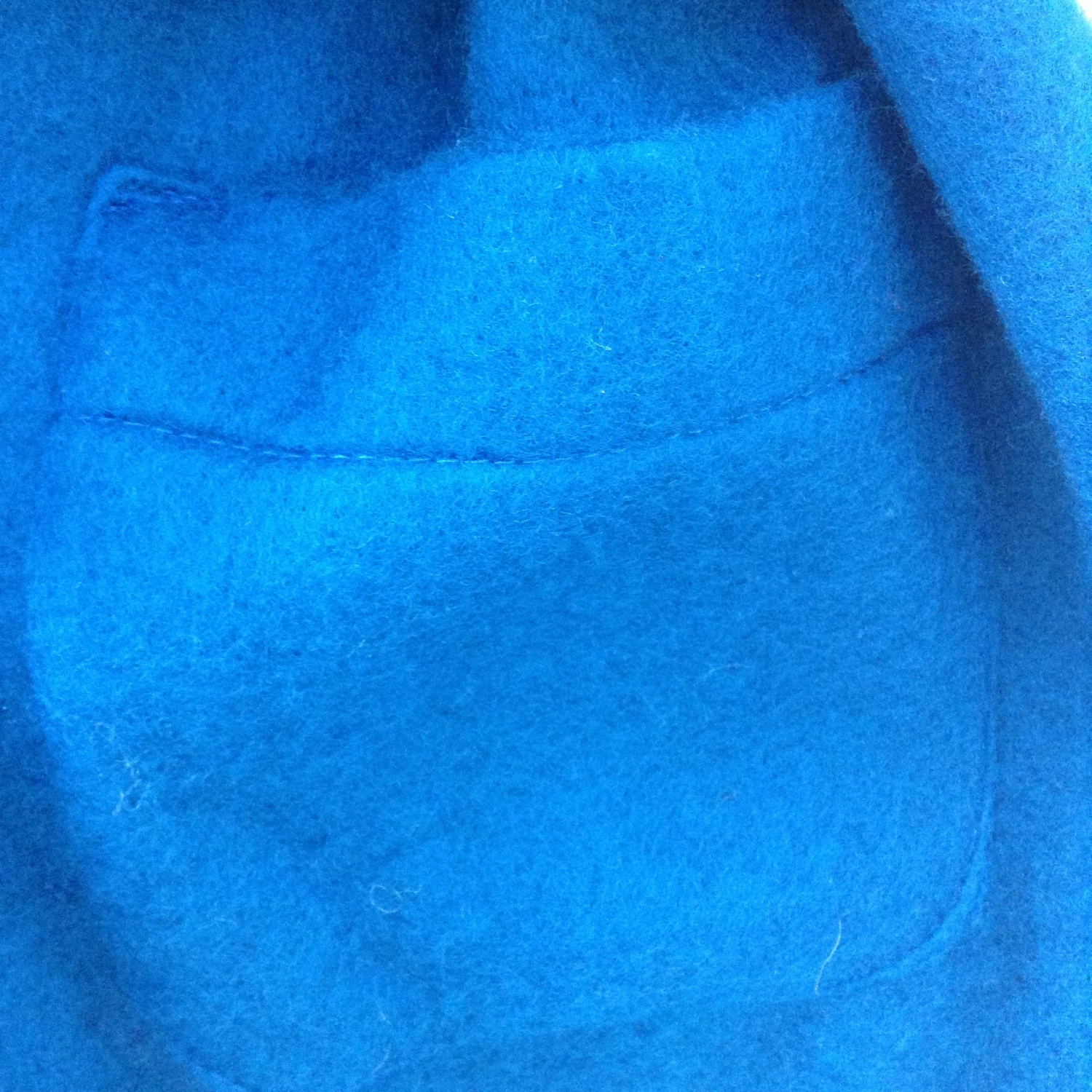 French 1970s Men Winter Leisure Lounging Interior Nightwear Short Robe - Wide Collar & Belt - Solid Blue Warm Acrylic - New - L 5 French 1970s Men Winter Leisure Lounging Interior Nightwear Short Robe - Wide Collar & Belt - Solid Blue Warm Acrylic - New - L - Image 5