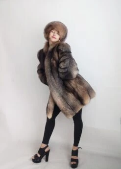Real Fur Coat Woman. Fox Fur Coat. Fur Coat Man. Crystal Fox Fur Coat. Real Fox Fur Coat. Real Fur Coat. Vintage Fur Coat.SMALL MEDIUM