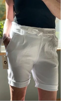 Made In Italy White Paper Bag White Shorts
