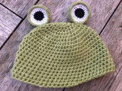 Adult Frog Beanie Hat Froggie Froggy Toad