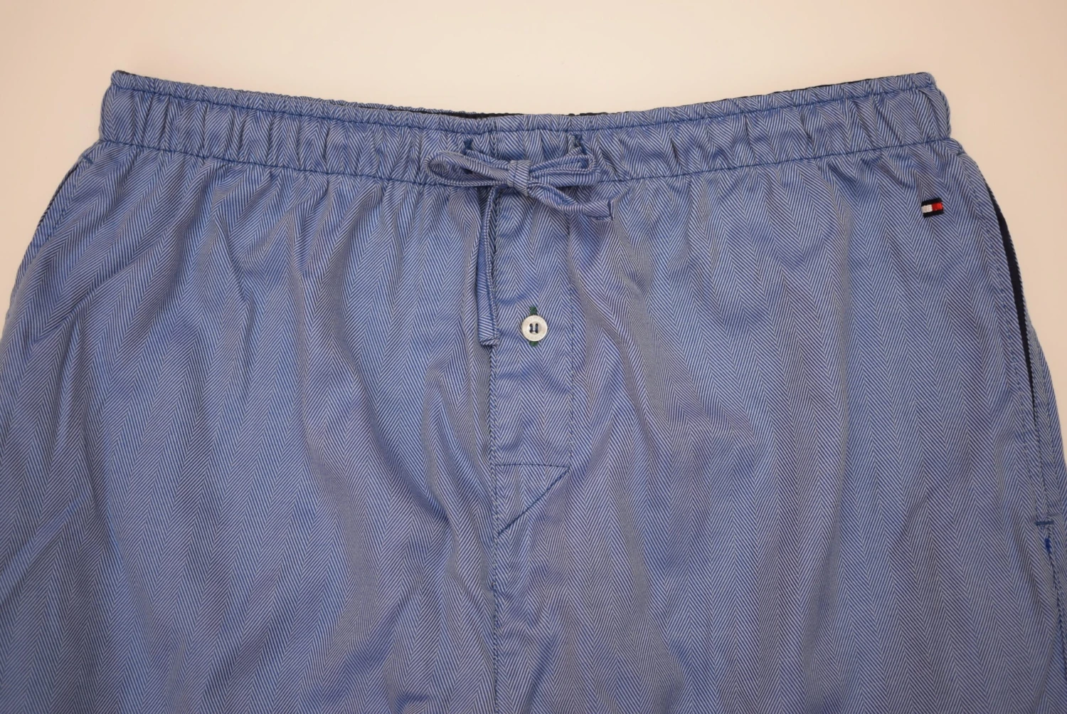 Tommy Hilfiger Pajama Set / Mens Size UK 42 EU 52 L / Man Pajamas Shirt & Pants / Blue Men Sleepwear 9 Tommy Hilfiger Pajama Set / Mens Size UK 42 EU 52 L / Man Pajamas Shirt & Pants / Blue Men Sleepwear - Image 9