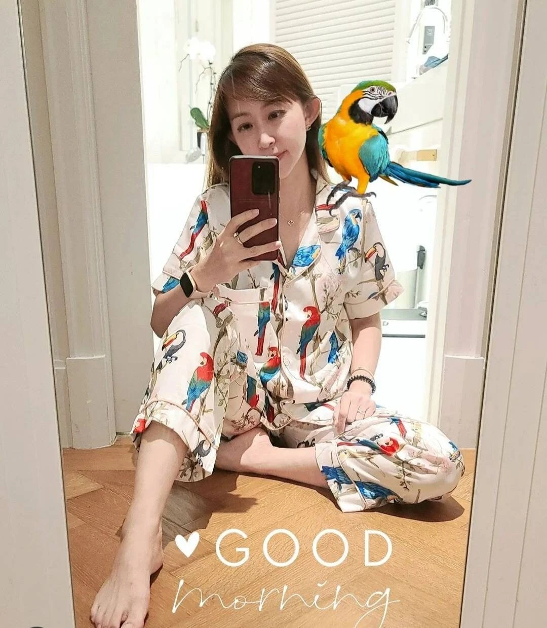 Tropical Summer Birds Design Women Short Sleeves Long Pants Pajamas Set - Satin Silk, Very Soft And Silky 2 Tropical Summer Birds Design Women Short Sleeves Long Pants Pajamas Set - Satin Silk, Very Soft And Silky - Image 2