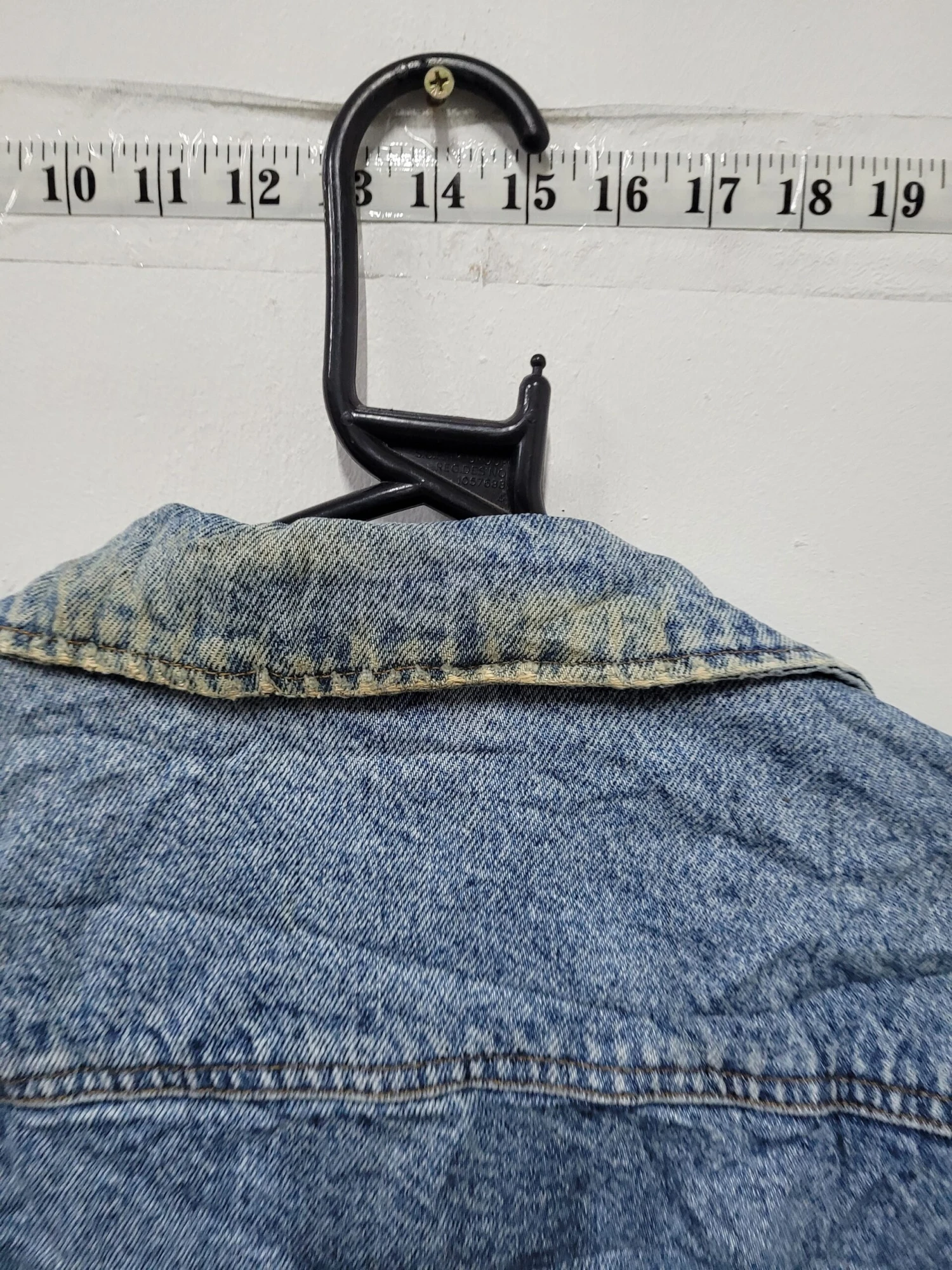 Vintage 80's 90's Fila Trucker Denim Jeans Jacket Size Large C739 5 Vintage 80's 90's Fila Trucker Denim Jeans Jacket Size Large C739 - Image 5