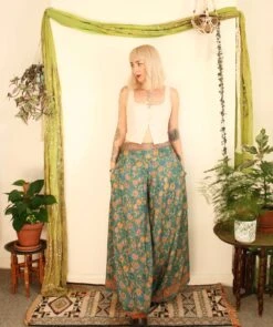 Boho 70's Flared Silk Trousers. High Waisted Bell Bottoms. Wide Leg. Pockets.S/M/L