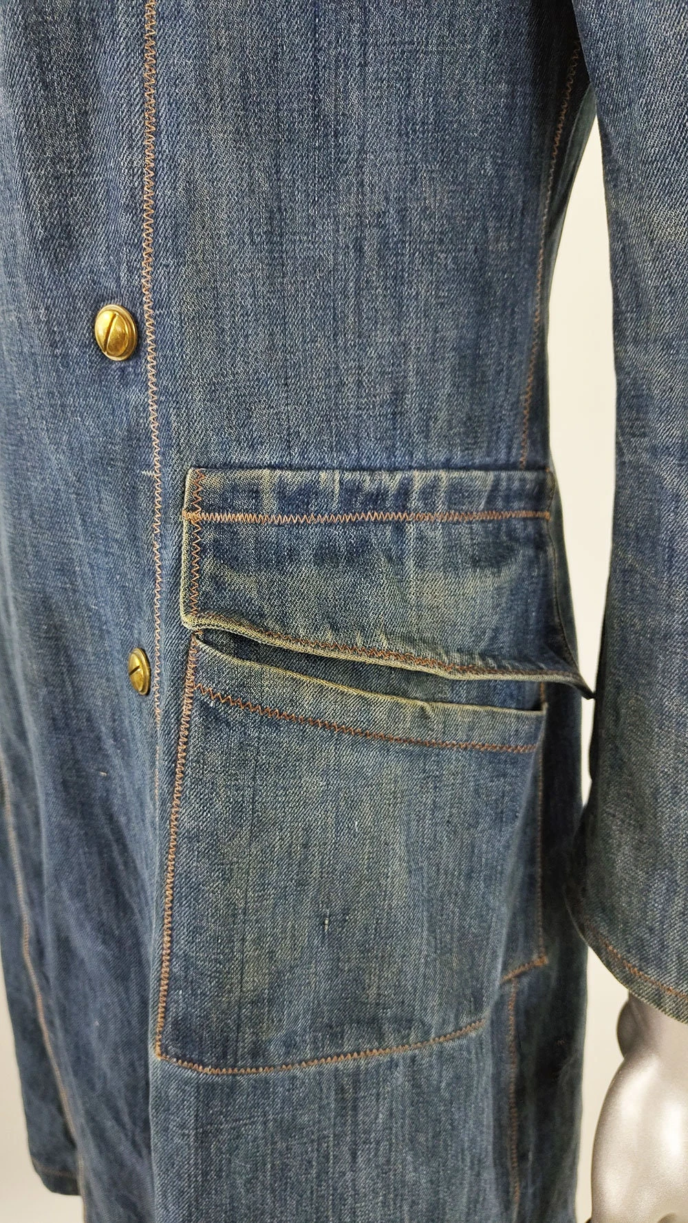 Vintage 70s Mens Coat, Long Denim Jacket, Blue Jean Jacket, Mens Pea Coat, Western Jacket, Dandy Mod Coat Men, 1970s Jacket Men 7 Vintage 70s Mens Coat, Long Denim Jacket, Blue Jean Jacket, Mens Pea Coat, Western Jacket, Dandy Mod Coat Men, 1970s Jacket Men - Image 7