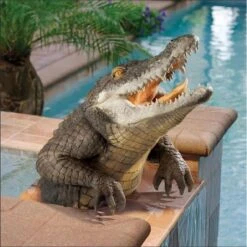 Crocodile Garden Statue, Garden Art Figurine ,resin House Decor, Lawn Yard Sculpture ,ocean Animal Craft